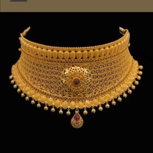 beautiful gold chocker for besties 